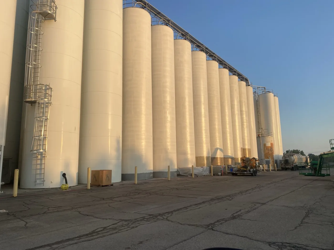 Commercial agricultural silo refinishing Detroit area