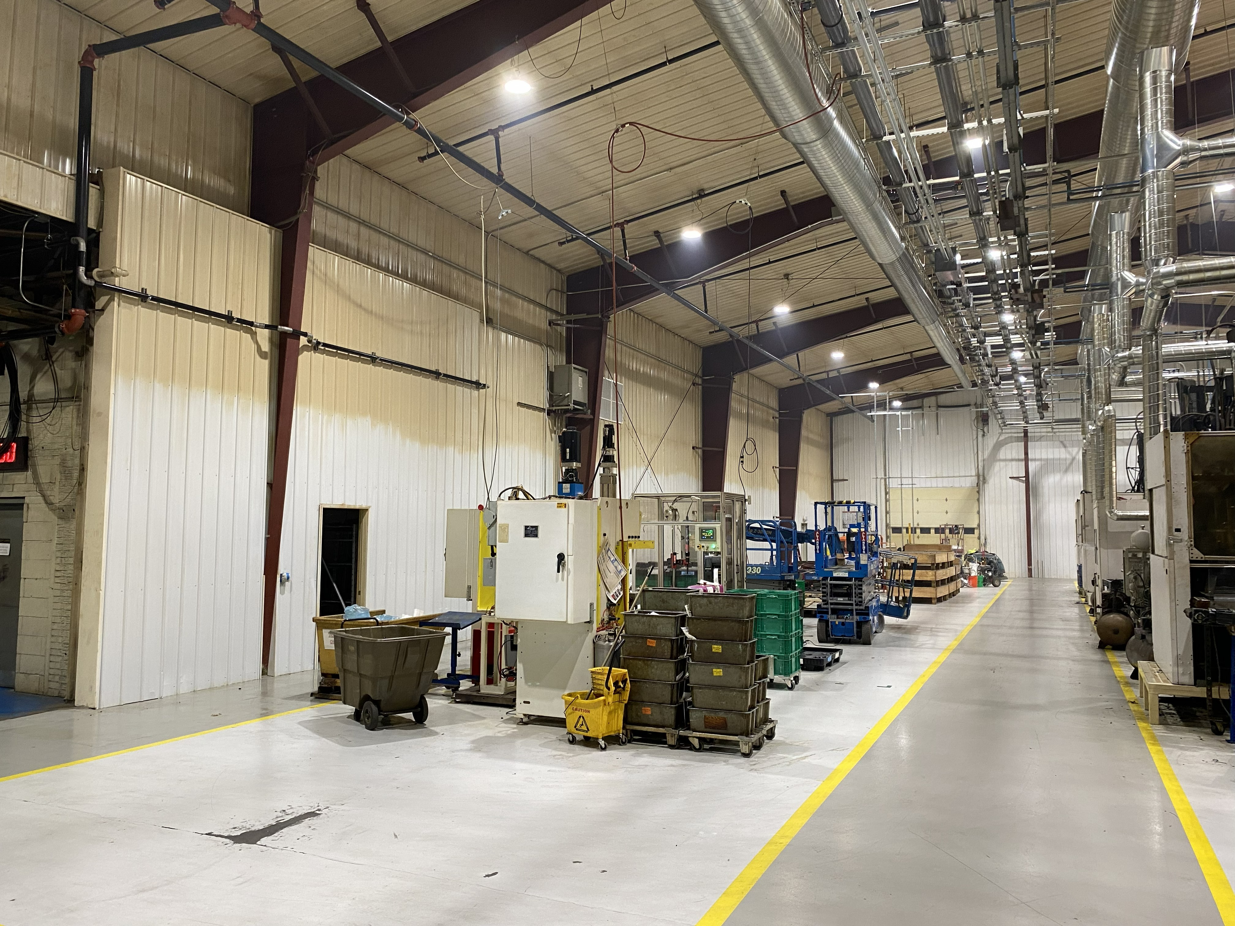 Vibracoustic interior — completed industrial painting with clean white walls