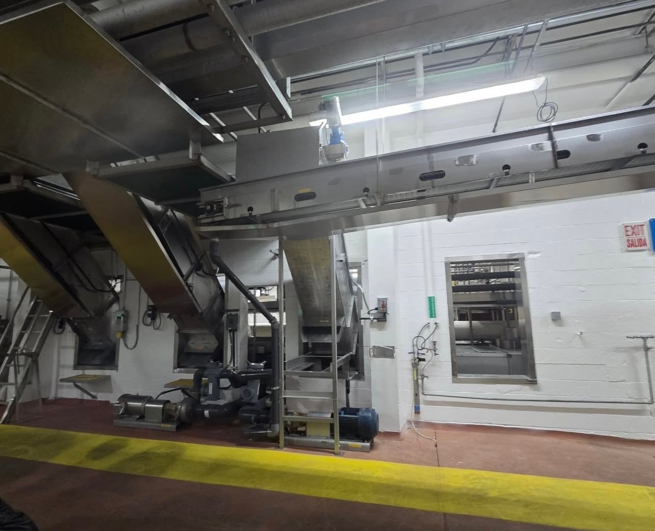 Freshly painted white floor and wall surface detail